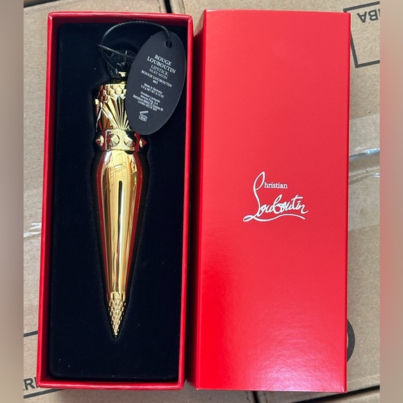 CHRISTIAN LOUBOUTIN ROUGE LOUBOUTIN SILKY SATIN LIPSTICK - ROUGE LOUBOUTIN 001 - Picture 2 of 4